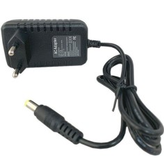 Alimentation à courant continu commuté de 220V. Sortie 5VDC Connecteur : 5,5 mm x 2,1 mm. Stabilisé.