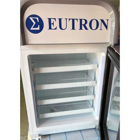 SD-100 Display Freezer Cabinet