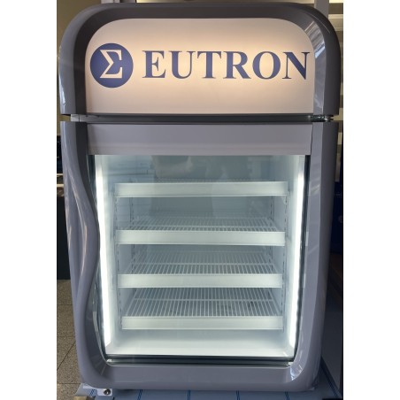 SD-100 Display Freezer Cabinet