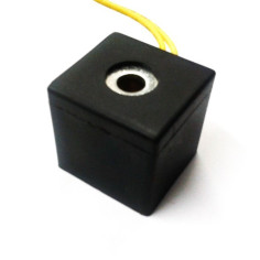 Bobina Magnética 24v 44x44x42mm Suporte 14mm abertura em cima 10mm